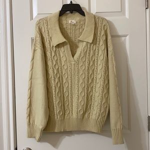 NWOT oversized slouchy cream (more yellow than white) v neck collar sweater - L